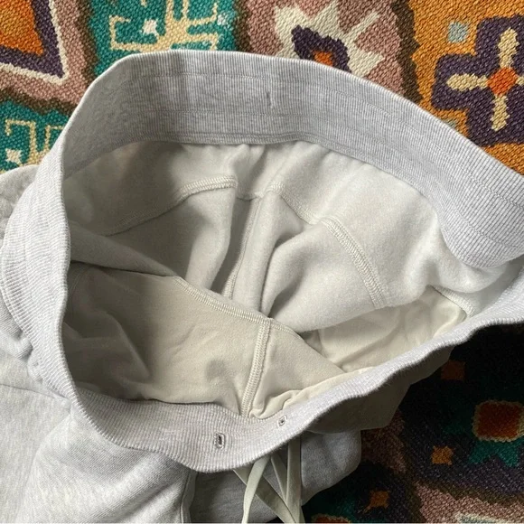 Lululemon Athletica Scuba High Rise Jogger Pants Light Grey Women’s Size 12 - Picture 3 of 10